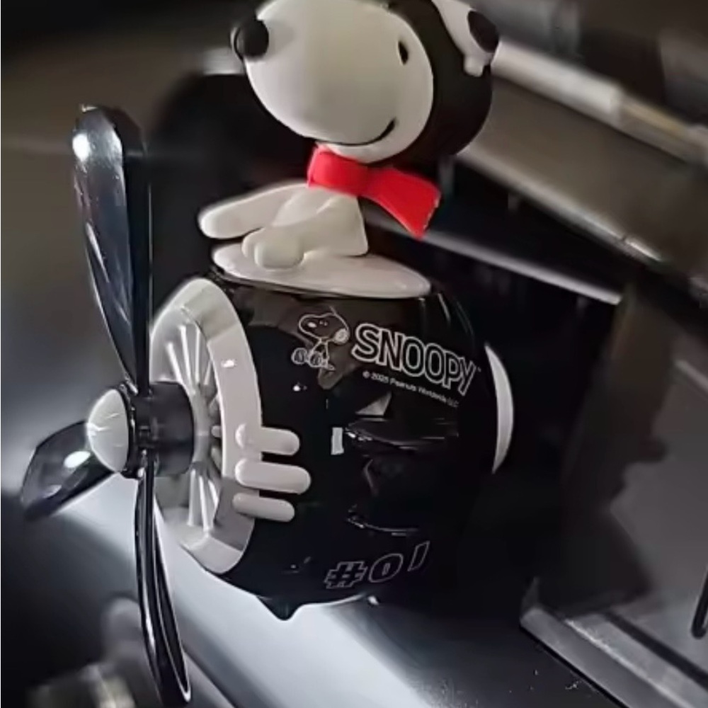 Brand New Snoopy Car Air Freshener with Propeller